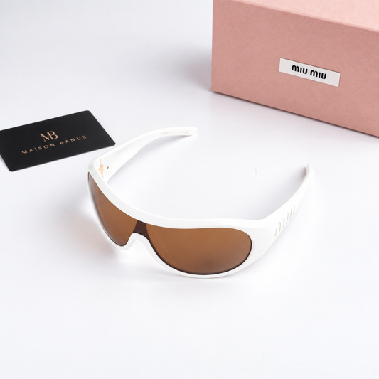 MM03 - White